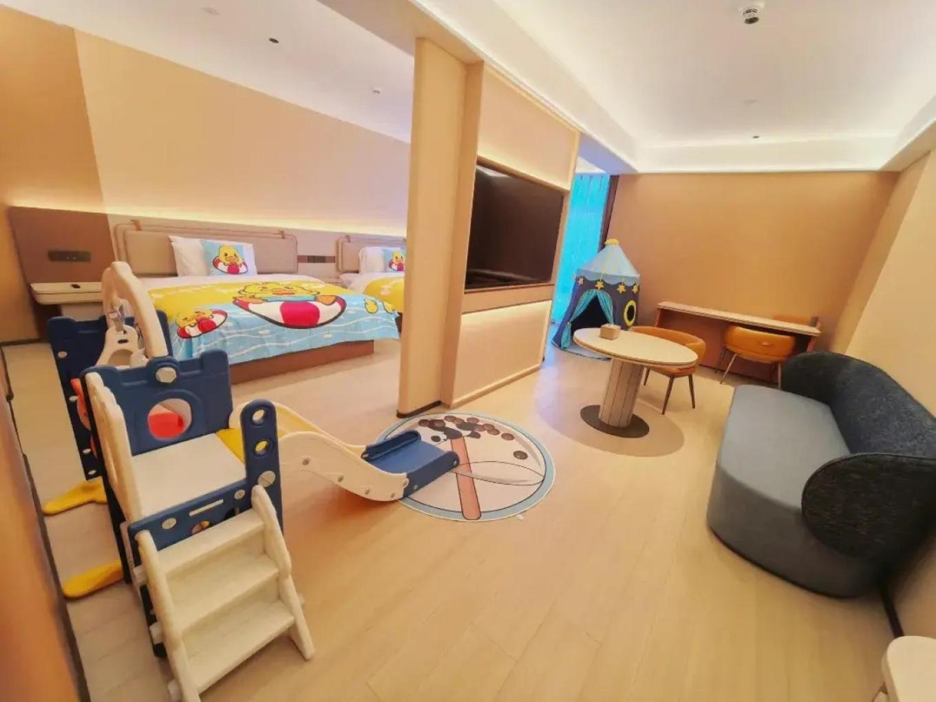 Mehood Lestie International Hotel Zhuhai Lovers Road Branch - Free Breakfast & Free Afternoon Tea & Free Midnight Snack Ngoại thất bức ảnh