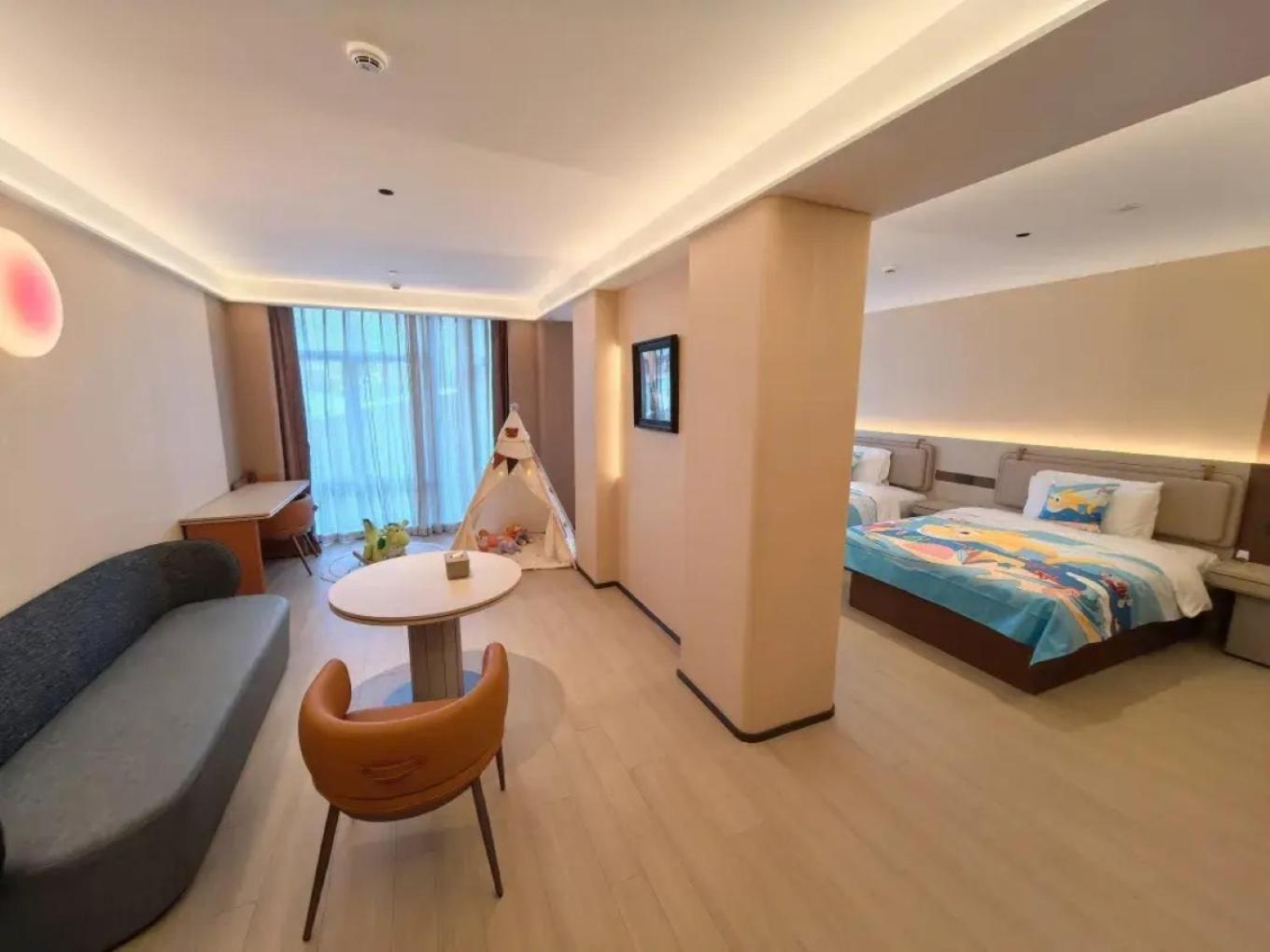 Mehood Lestie International Hotel Zhuhai Lovers Road Branch - Free Breakfast & Free Afternoon Tea & Free Midnight Snack Ngoại thất bức ảnh